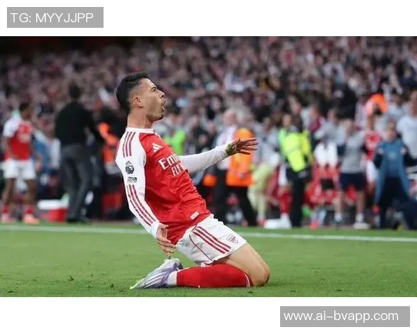 瓜帅回应落后阿森纳六分的困境称无法预知未来将一场一场努力拼搏